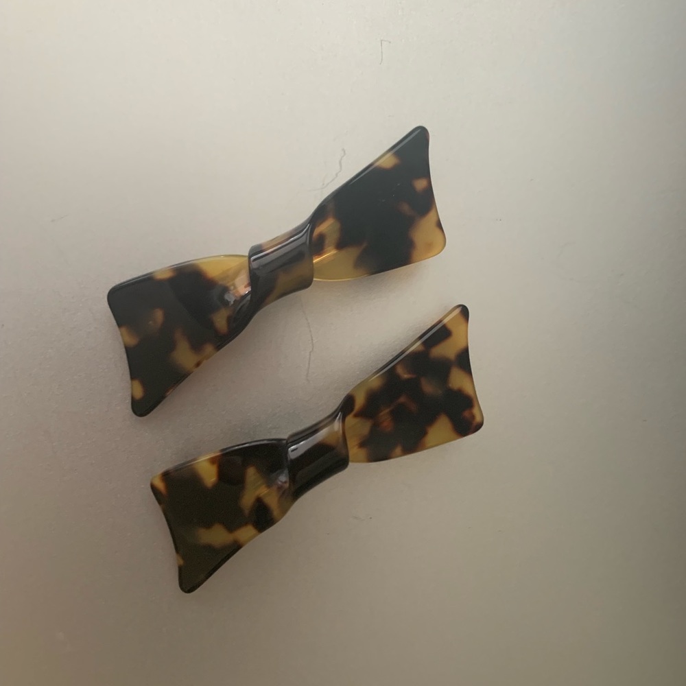 Hair accessories